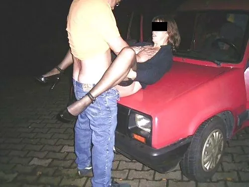 Din cauza soțului ne ...